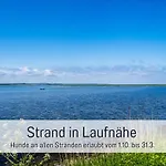 Lichtinsel - Strandnah, Ebenerdig, Haustierfreundlich, Terrasse Und Garten, Viel Platz * Steinberg (Schleswig-Holstein)
