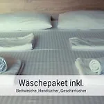 Lichtinsel - Strandnah, Ebenerdig, Haustierfreundlich, Terrasse Und Garten, Viel Platz Appartamento *